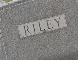 Guy E Riley, Jr