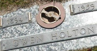 Gwendolyn "Gwen" Holton