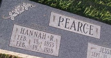 Hannah R Pearce