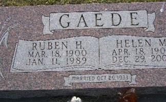 Helen Marie Davis Gaede