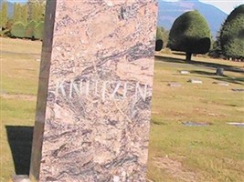 Helen Metta Knutzen Helen Metta Knutzen