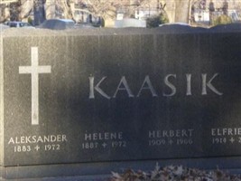 Helene Kaasik Helene Kaasik