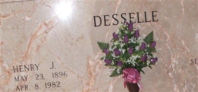 Henry J Desselle