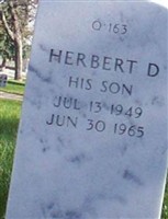 Herbert D Leeper