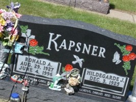 Hildegarde J Loidolt Kapsner Hildegarde J Loidolt Kapsner