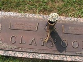 Howard L Claypool