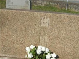 Hoyt H. Dennis