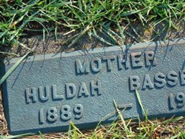 Huldah Bassett