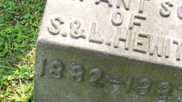 Infant Son Hewitt