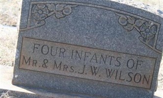 4 Infants Wilson 4 Infants Wilson