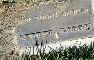 Ione Daniels Harmsen Ione Daniels Harmsen