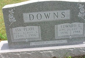 Isa Pearl Downs