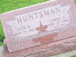 James A Huntsman