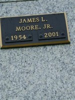 James L Moore, Jr
