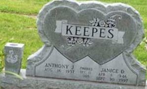 Janice D Keepes