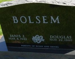 Janis J Bolsem