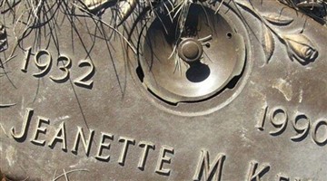 Jeanette M Key