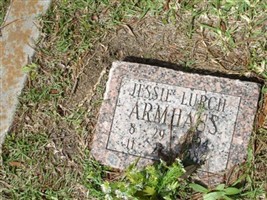 Jessie Lurch Armhaus