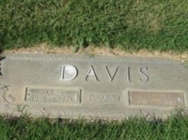 Jessie Mae McGinnis Davis
