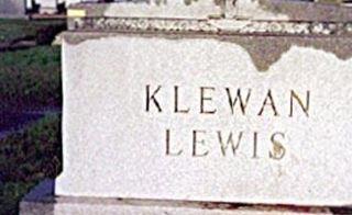 Joe E. Lewis