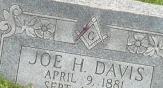 Joe H Davis