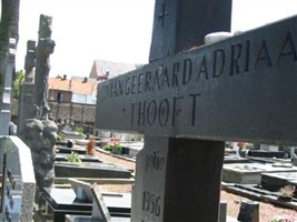 Johan Geraard Adriann 'T "Jotie 'T Hooft" Hooft