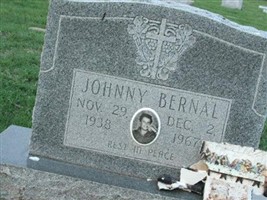 Johnny Bernal Johnny Bernal