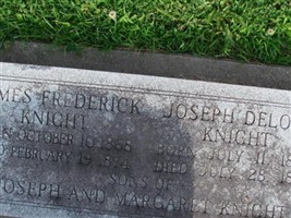 Joseph Deloss Knight