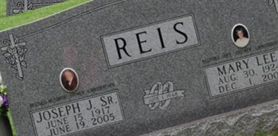 Joseph J Reis, Jr