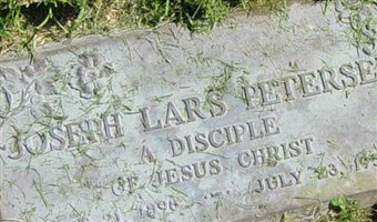 Joseph Lars Petersen