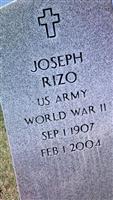 Joseph Rizo