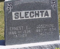 Josephine Childress Slechta