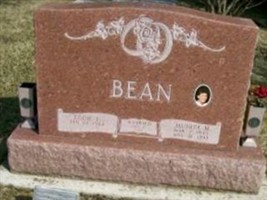 Juanita M Bean
