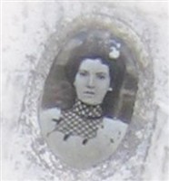 Julia Creasy Holley