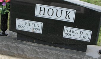 Julia Eileen Carlson Houk Julia Eileen Carlson Houk