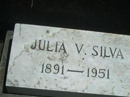 Julia V. Silva