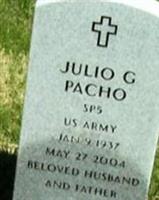 Julio G Pacho