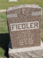 Justine Fiedler Justine Fiedler