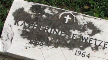 Katherine E Wetzel
