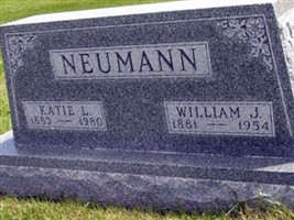 Katie L Neumann