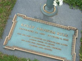 Kelly Amanda Kyle