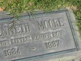 Kenneth Moore