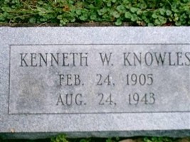Kenneth W. Knowles Kenneth W. Knowles