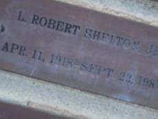 L Robert Shelton, Jr (1924150.jpg)