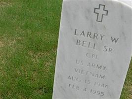 Larry W Bell, Sr