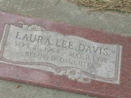 Laura Lee Davis Laura Lee Davis