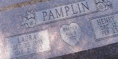 Laura Pamplin Laura Pamplin