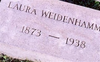 Laura S. Weidenhammer (2103089.jpg)