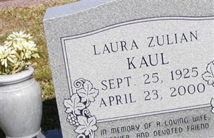Laura Zulian Kaul