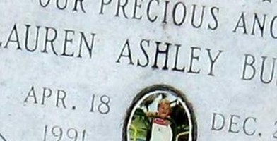 Lauren Ashley Buscha